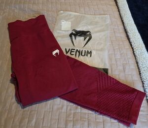 Venum Women's Red Leggings